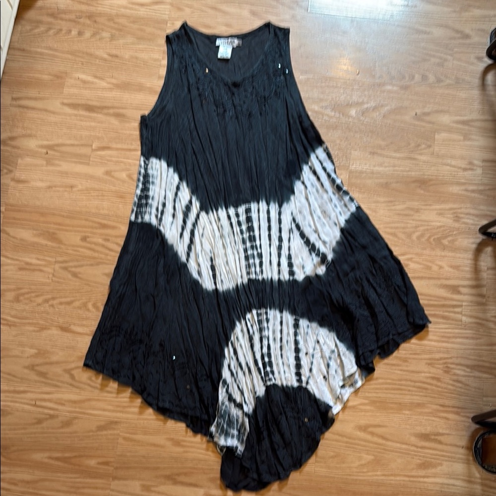 Ingear Black and White Tie-Dye Tank Dress